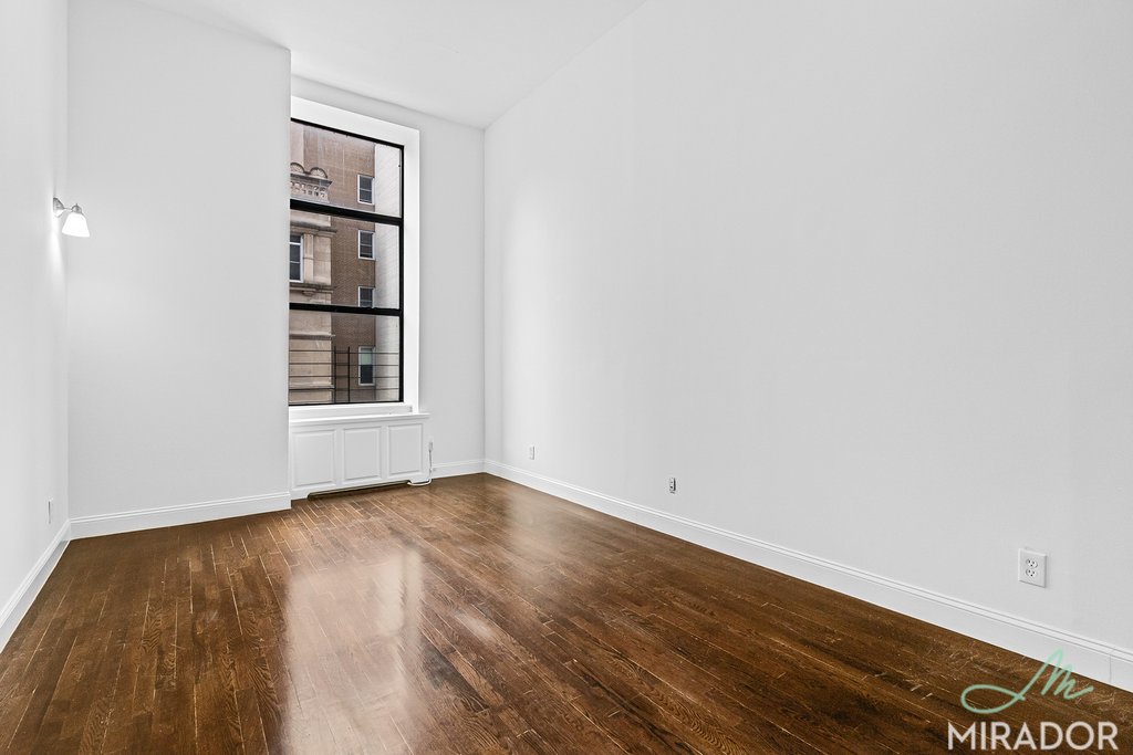 27 West 16th Street Flatiron District New York NY 10011