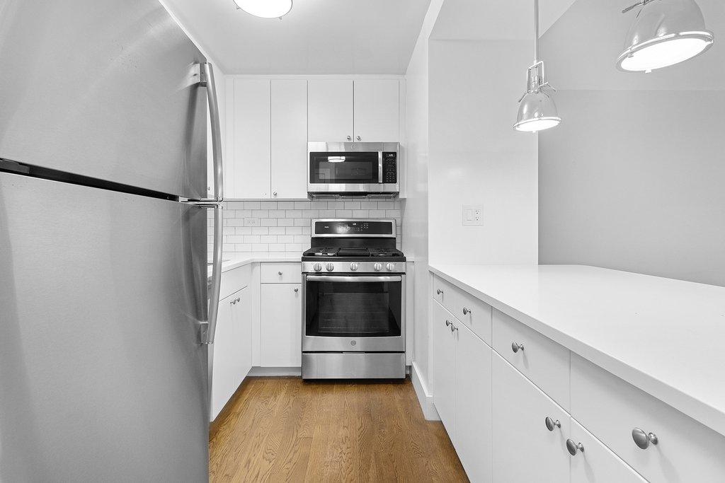 330 East 39th Street Murray Hill New York NY 10016