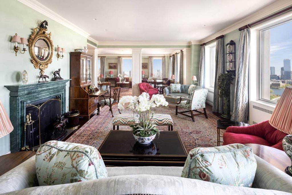 435 East 52nd Street, Unit 13A photo 4