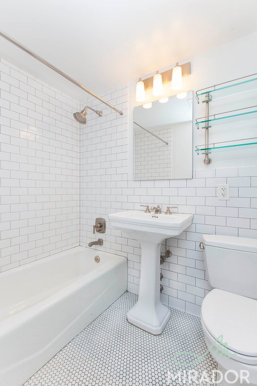 304 East 20th Street Gramercy Park New York NY 10003