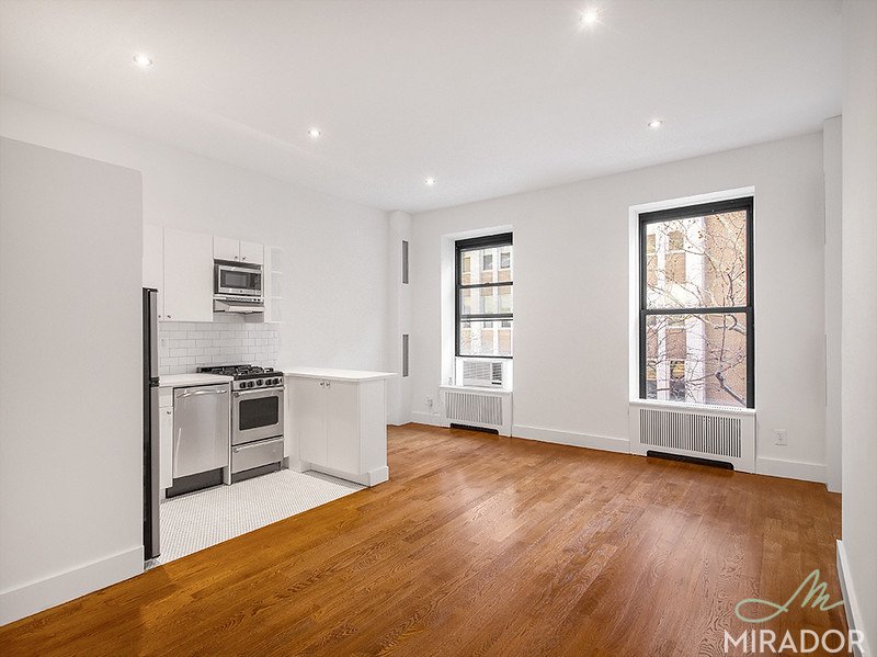 37 West 16th Street 3R Flatiron District New York NY 10011