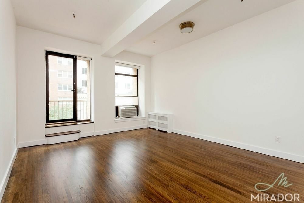 127 Fourth Avenue 3E Greenwich Village New York NY 10003
