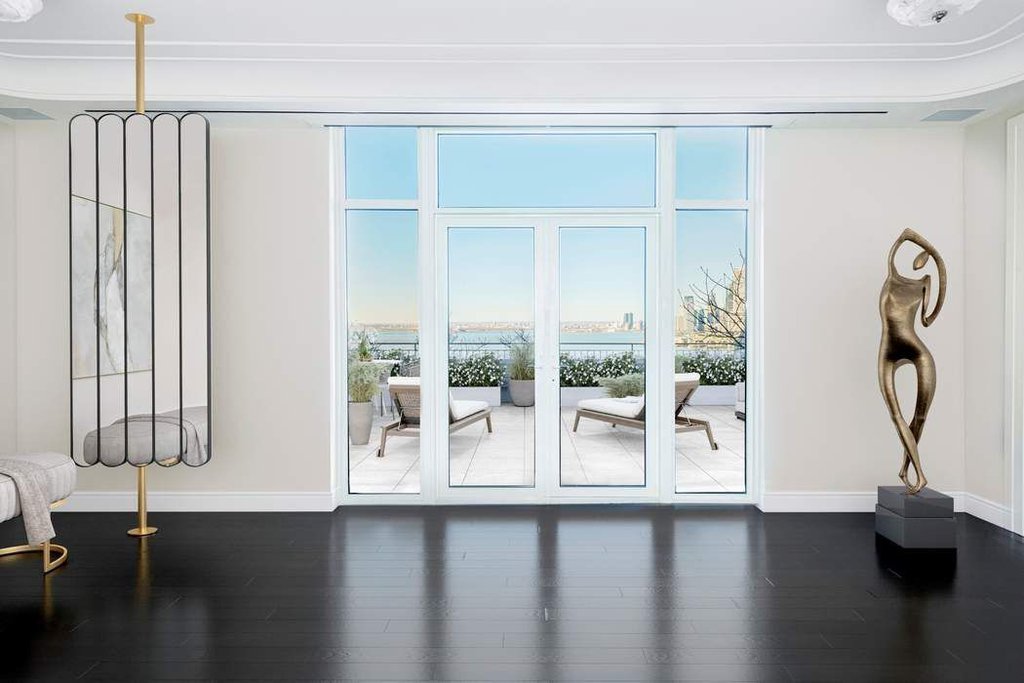 360 Furman Street, Unit 1216