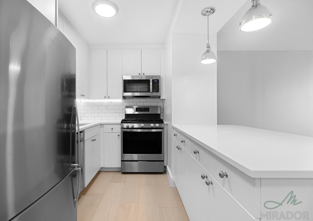 330 East 39th Street 11B Murray Hill New York NY 10016