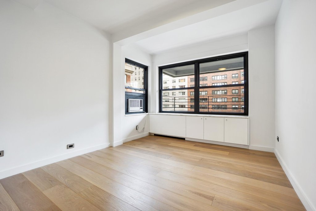 177 East 77th Street, Unit 5A photo 8