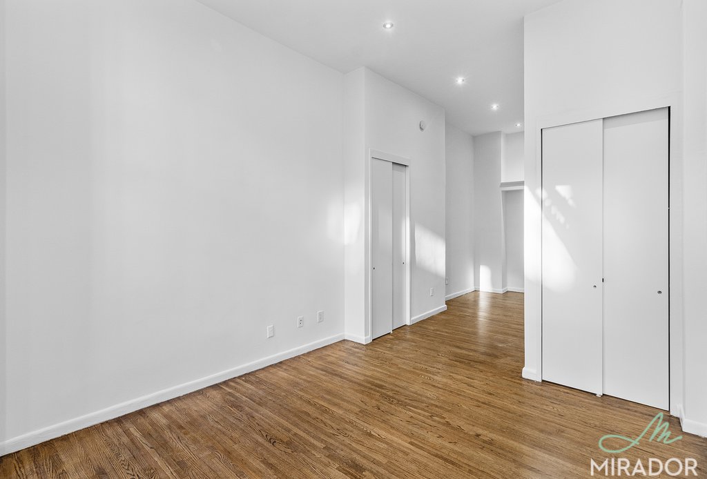 26 East 13th Street 4B Greenwich Village New York NY 10003