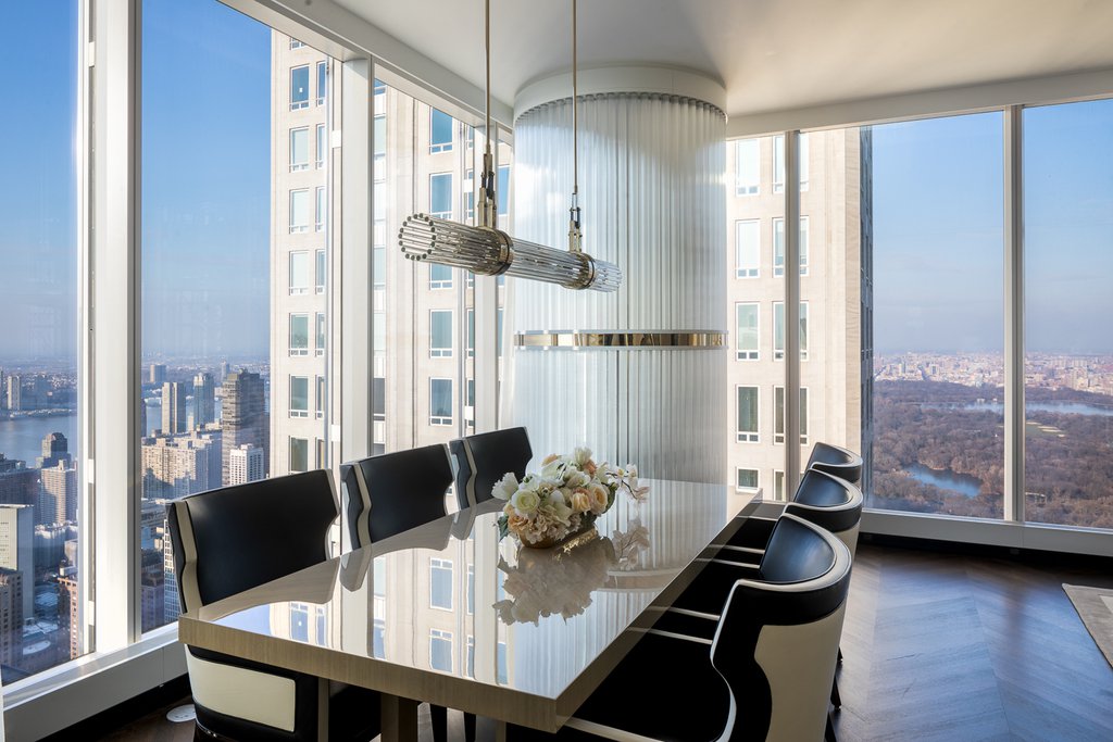 217 West 57th Street, Unit 54W photo 2