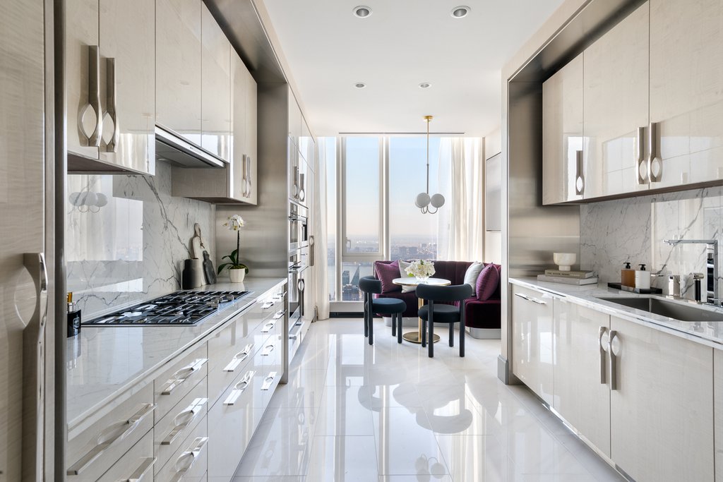 217 West 57th Street, Unit 54W photo 3