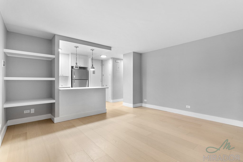 330 East 39th Street 11R Murray Hill New York NY 10016