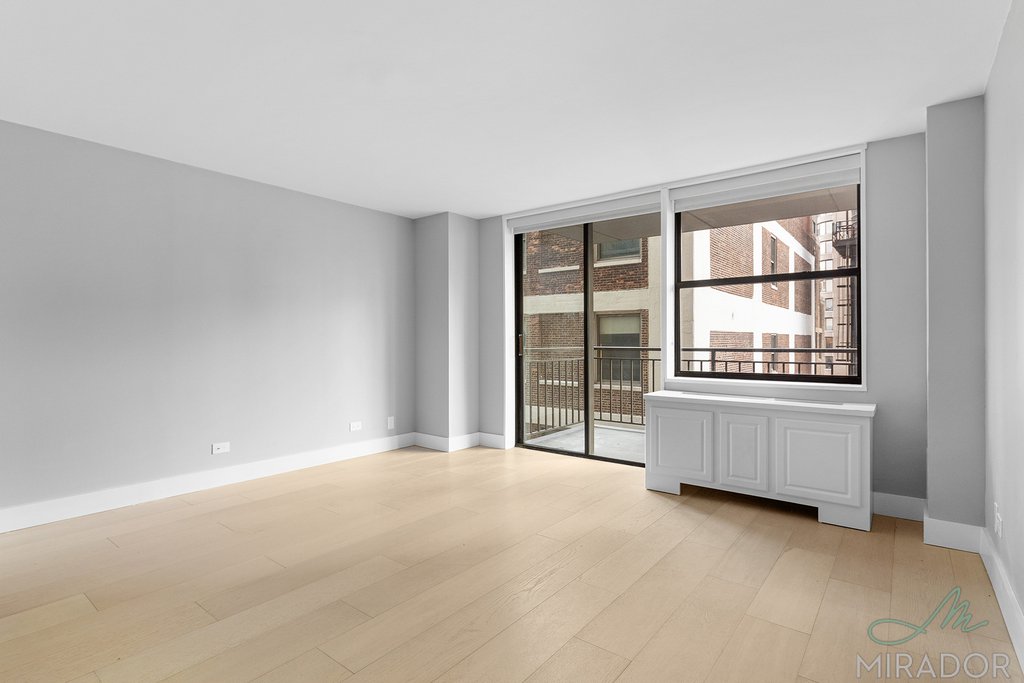 330 East 39th Street 11R Murray Hill New York NY 10016