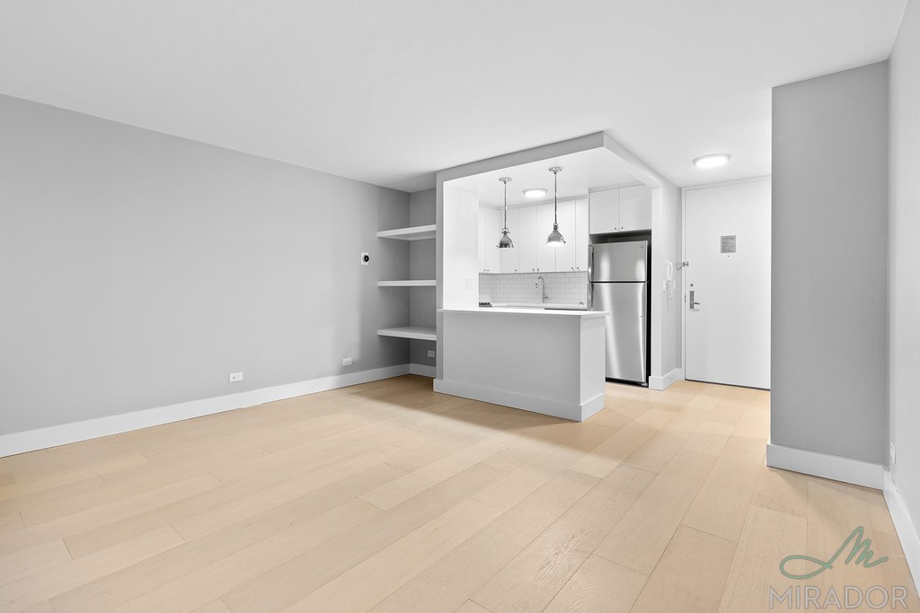 330 East 39th Street 11R Murray Hill New York NY 10016