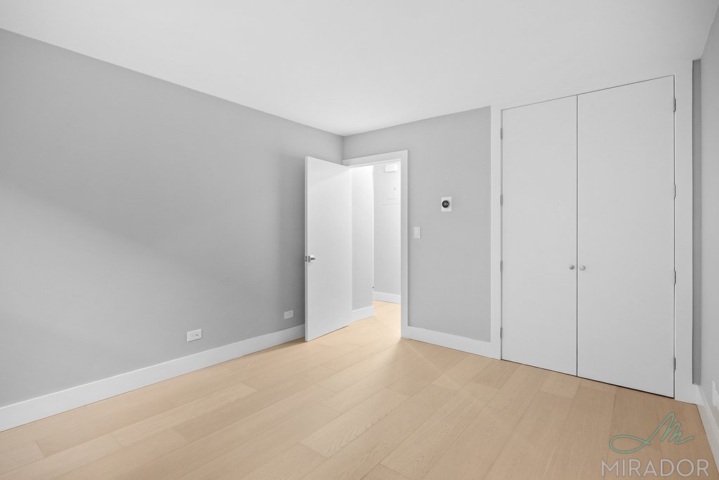 330 East 39th Street 11R Murray Hill New York NY 10016