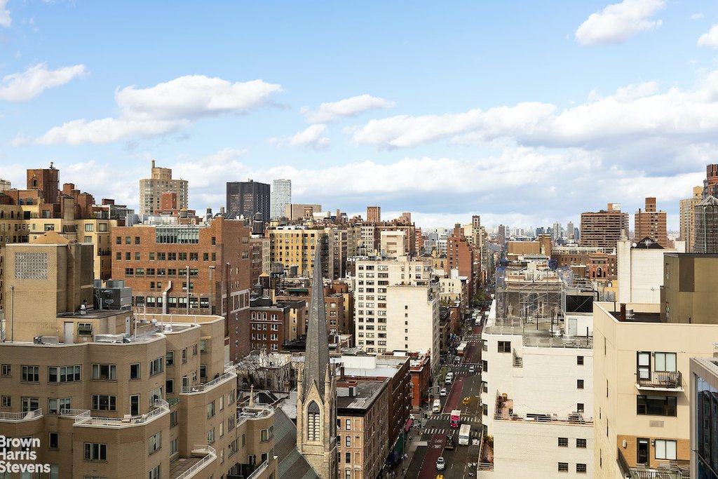 1289 Lexington Avenue, Unit 18A photo 6