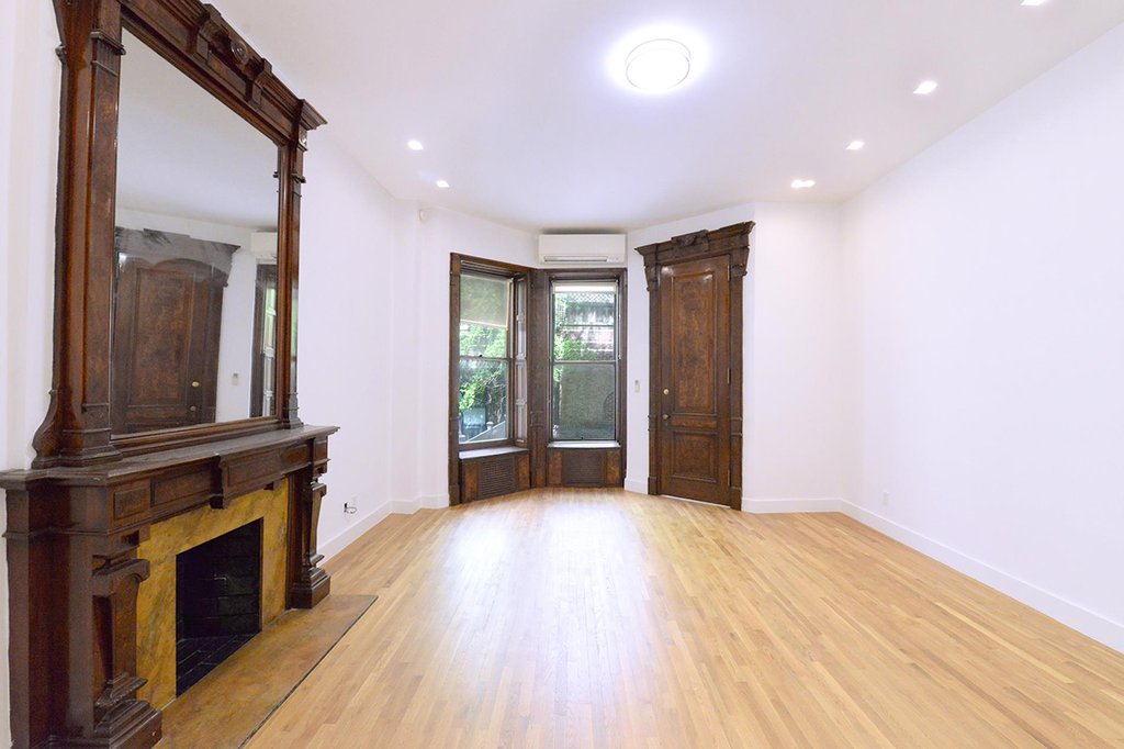53 East 64th Street – For Sale photo 3