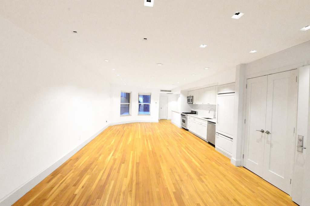 53 East 64th Street – For Sale photo 9