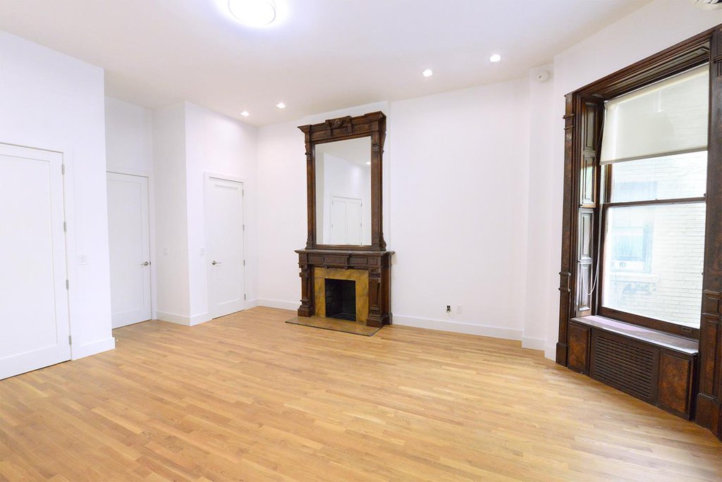 53 East 64th Street – For Sale photo 11