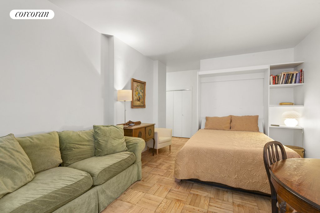 12 Beekman Place, Unit 1A photo 9