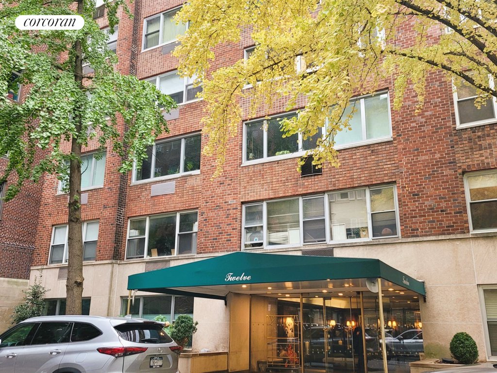 12 Beekman Place, Unit 1A photo 16