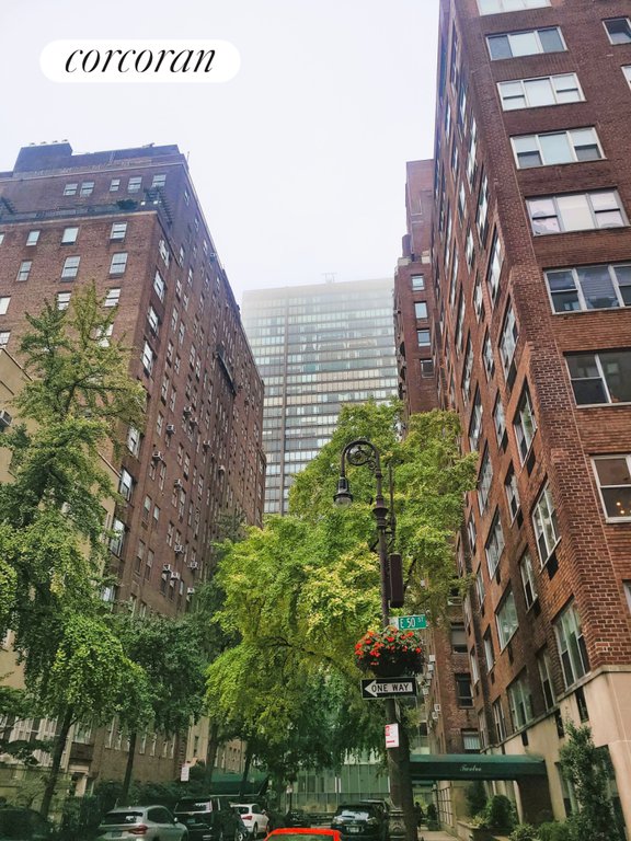 12 Beekman Place, Unit 1A photo 23