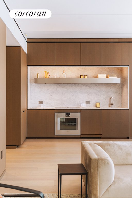 100 East 53rd Street, Unit 14B photo 3