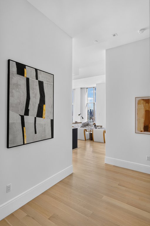 215 East 19th Street, Unit 17D photo 11