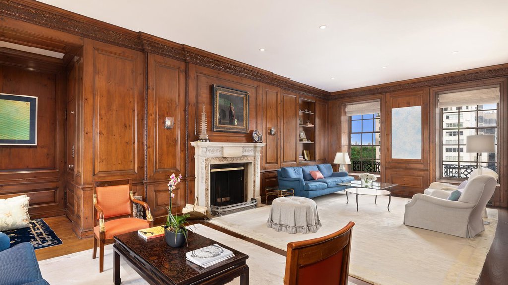 2 East 70th Street, Unit 91011B photo 4