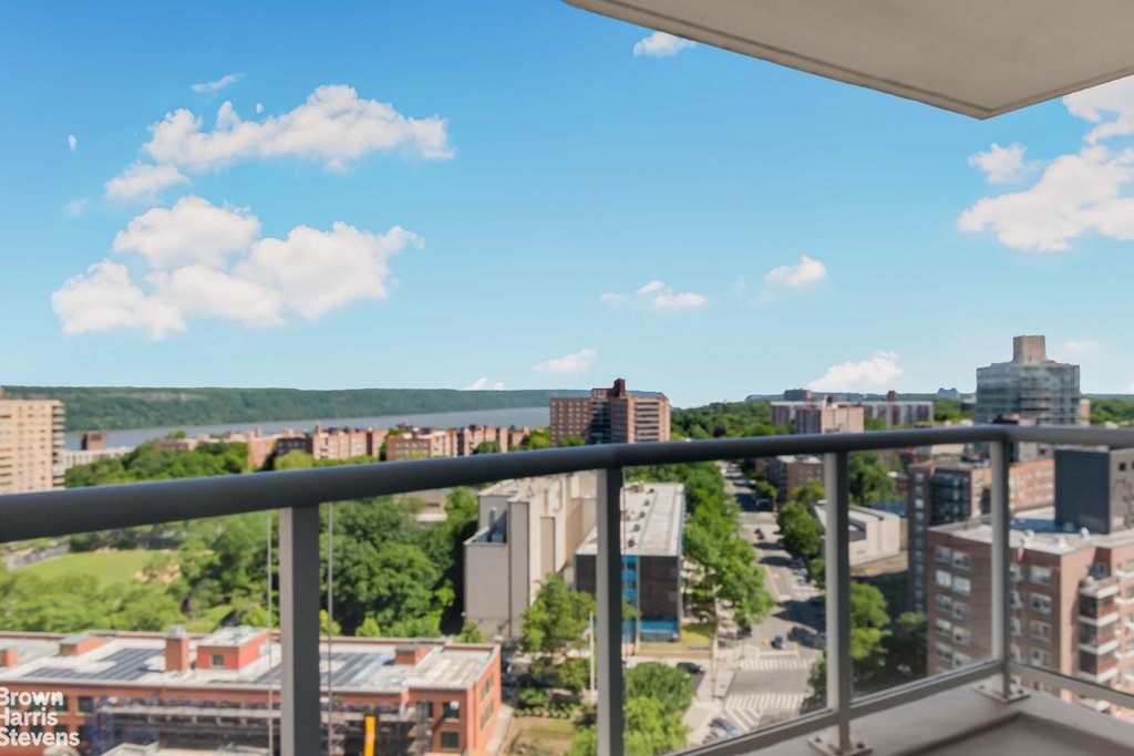 3333 Henry Hudson Parkway, Unit 21R photo 6
