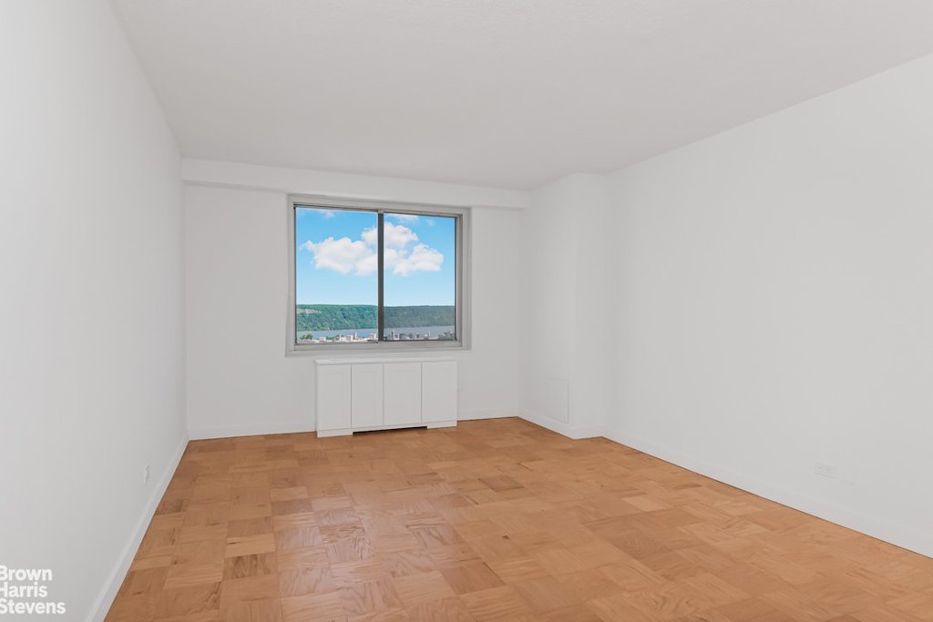 3333 Henry Hudson Parkway, Unit 21R photo 8