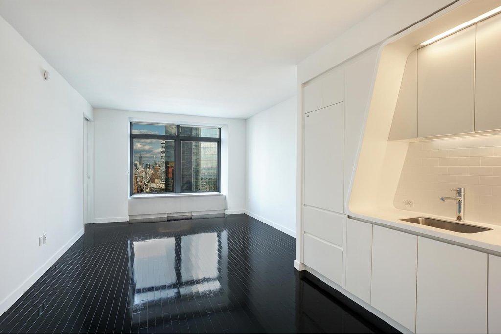 123 Washington Street, Unit 42D