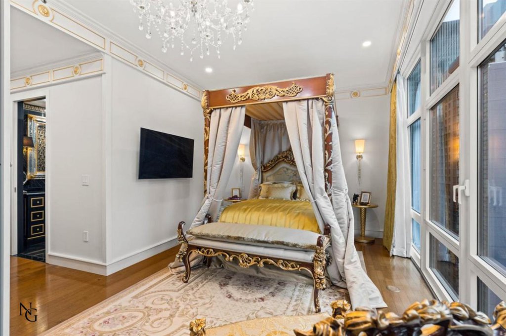 1600 Broadway, Unit PH4C photo 11