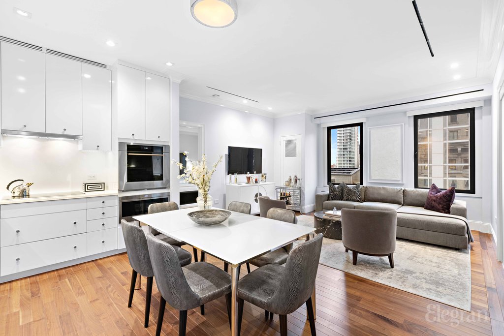 465 Park Avenue, Unit 18E