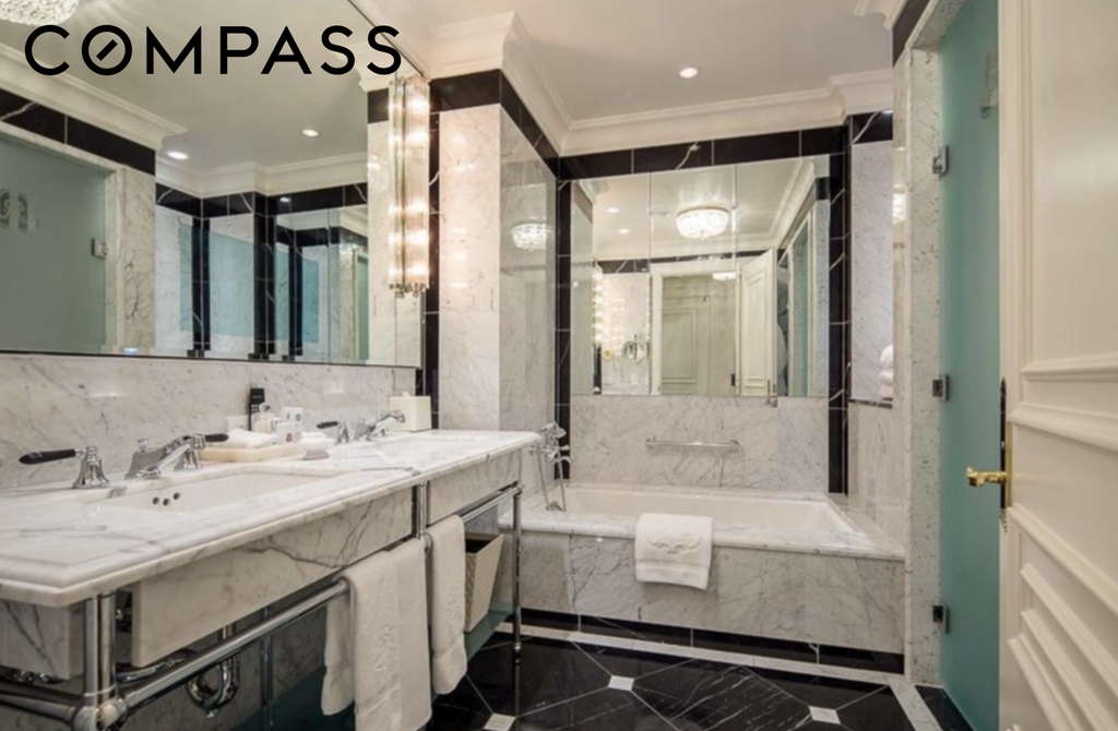 2 East 55th Street, Unit 918W32 photo 5