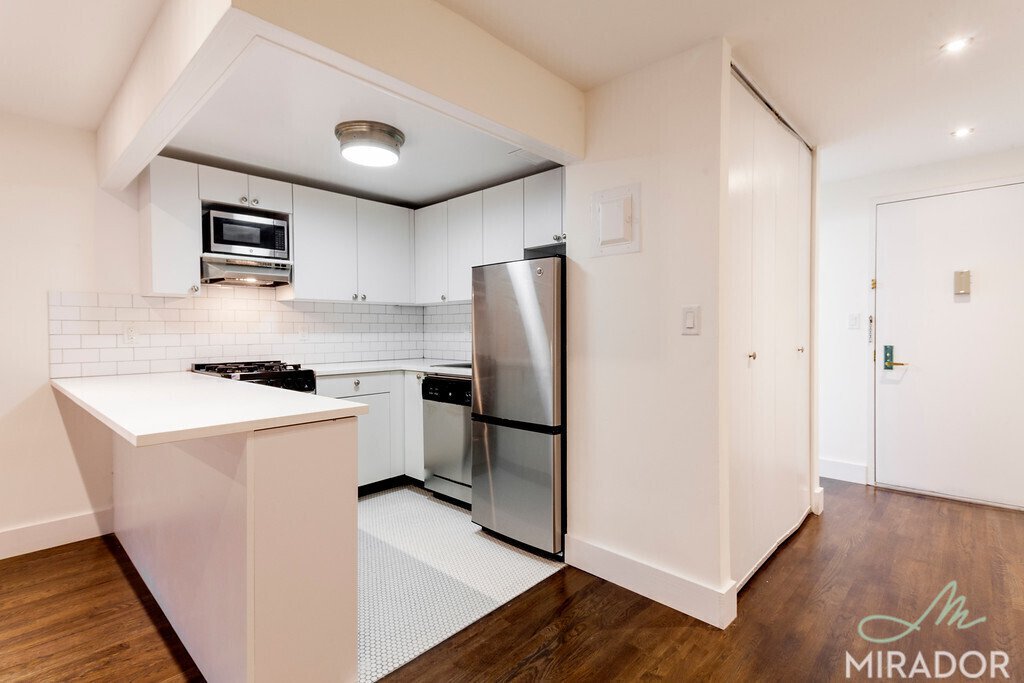 304 East 20th Street LLB Gramercy Park New York NY 10003