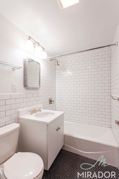 304 East 20th Street LLB Gramercy Park New York NY 10003
