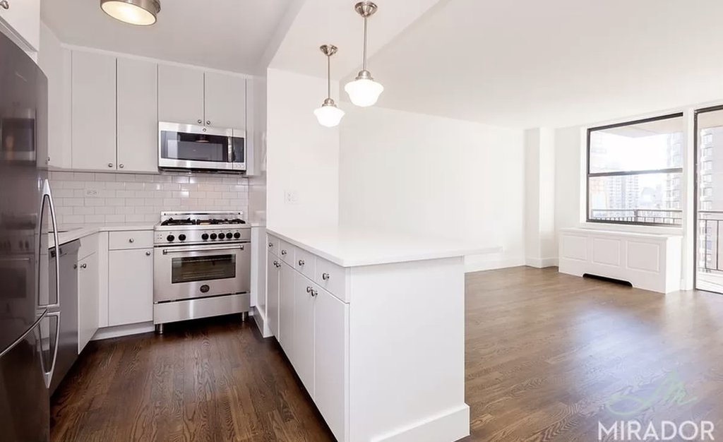 330 East 39th Street 21A Murray Hill New York NY 10016