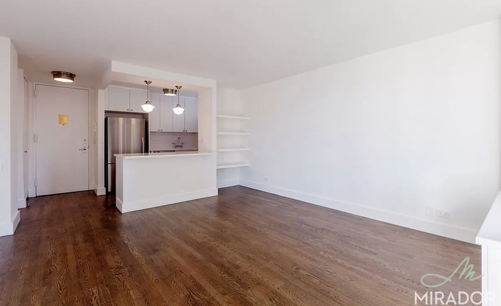 330 East 39th Street 21A Murray Hill New York NY 10016