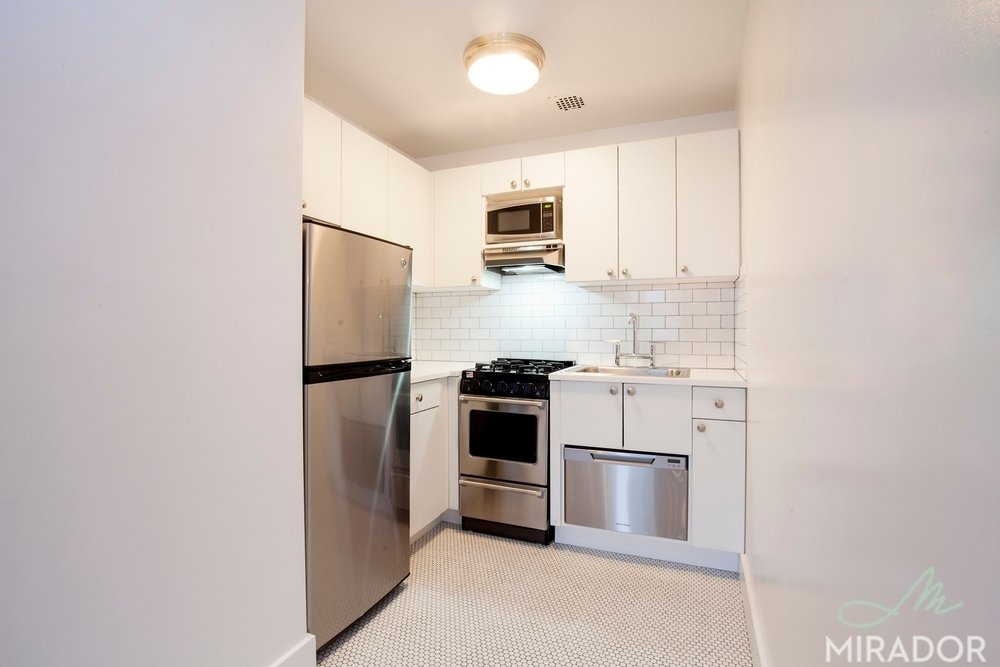 27 West 16th Street 5J Flatiron District New York NY 10011