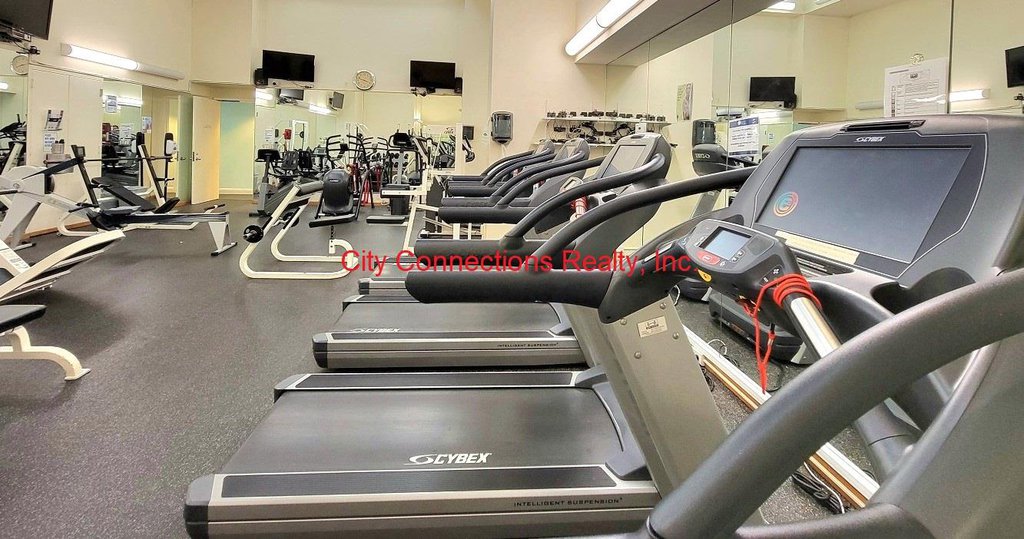301 West 57th Street, Unit 34C photo 12