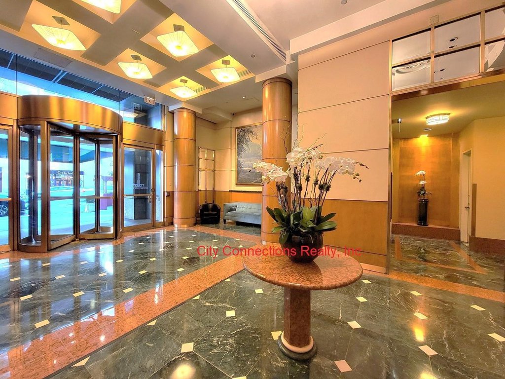 301 West 57th Street, Unit 34C photo 13