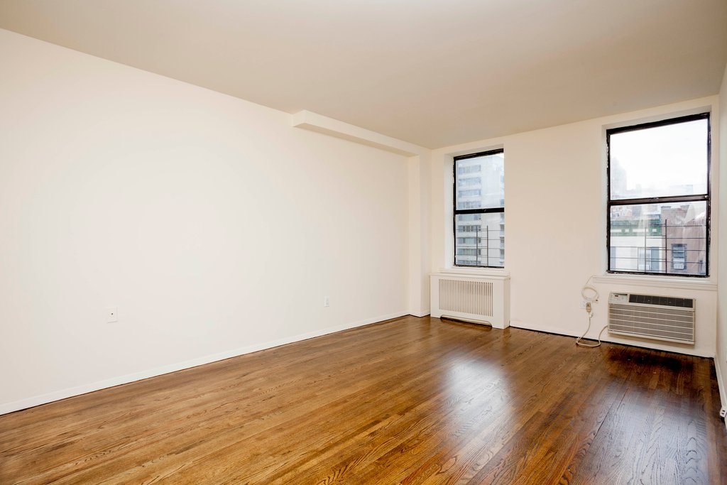1556 York Avenue 5A Upper East Side New York NY 10028