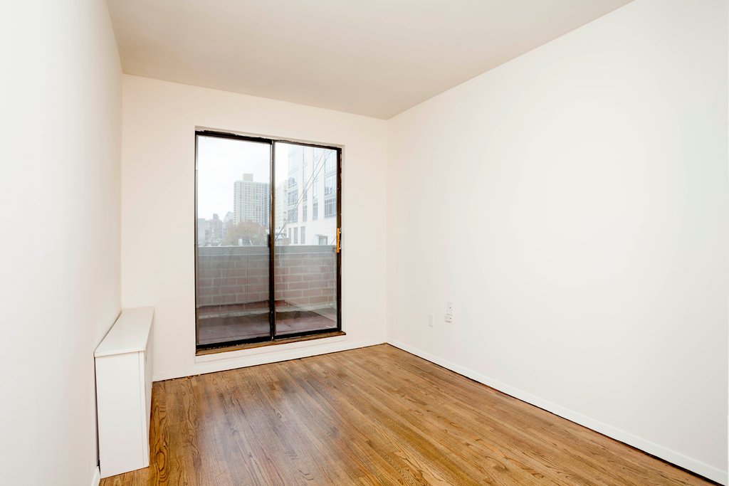 1556 York Avenue 5A Upper East Side New York NY 10028