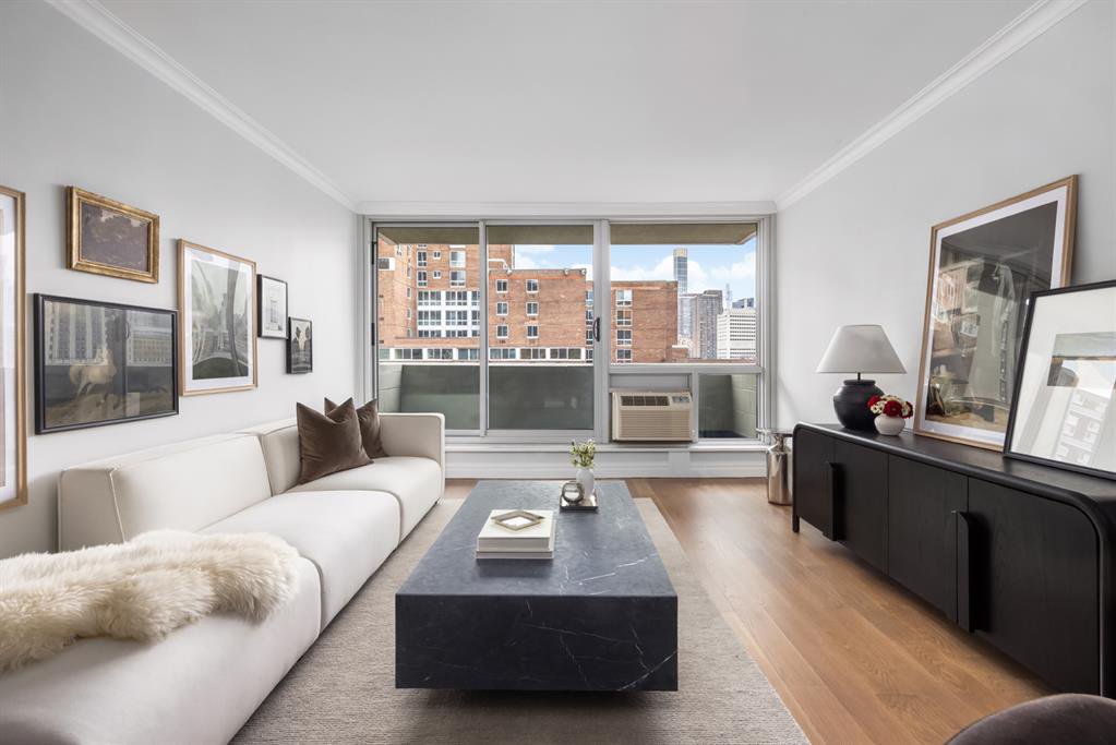 625 Main Street, Unit 834