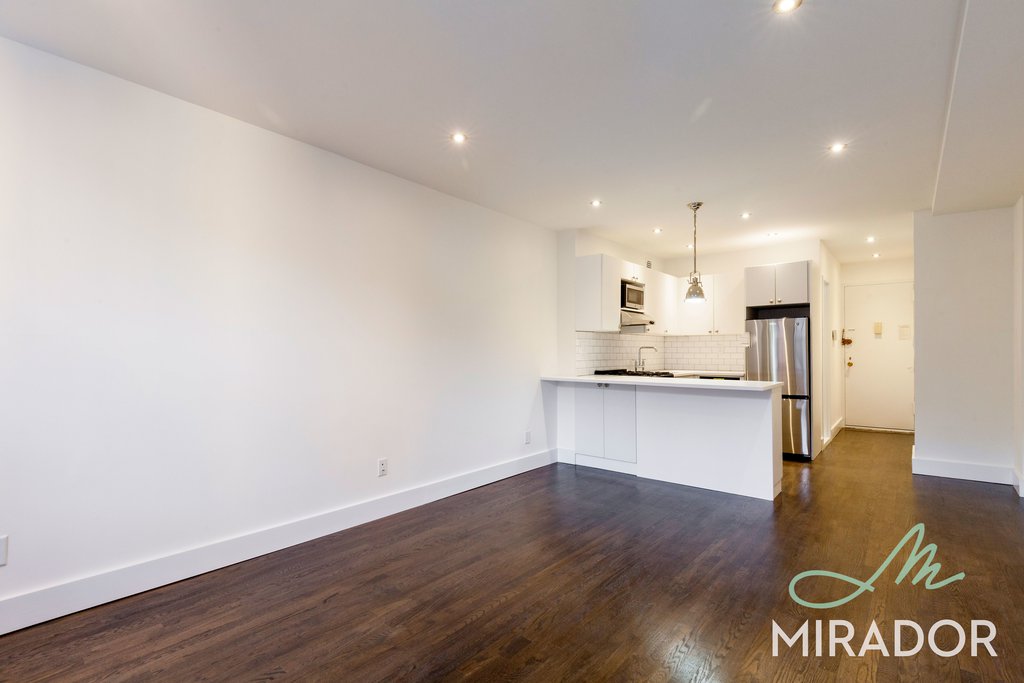 255 West 14th Street Chelsea New York NY 10011