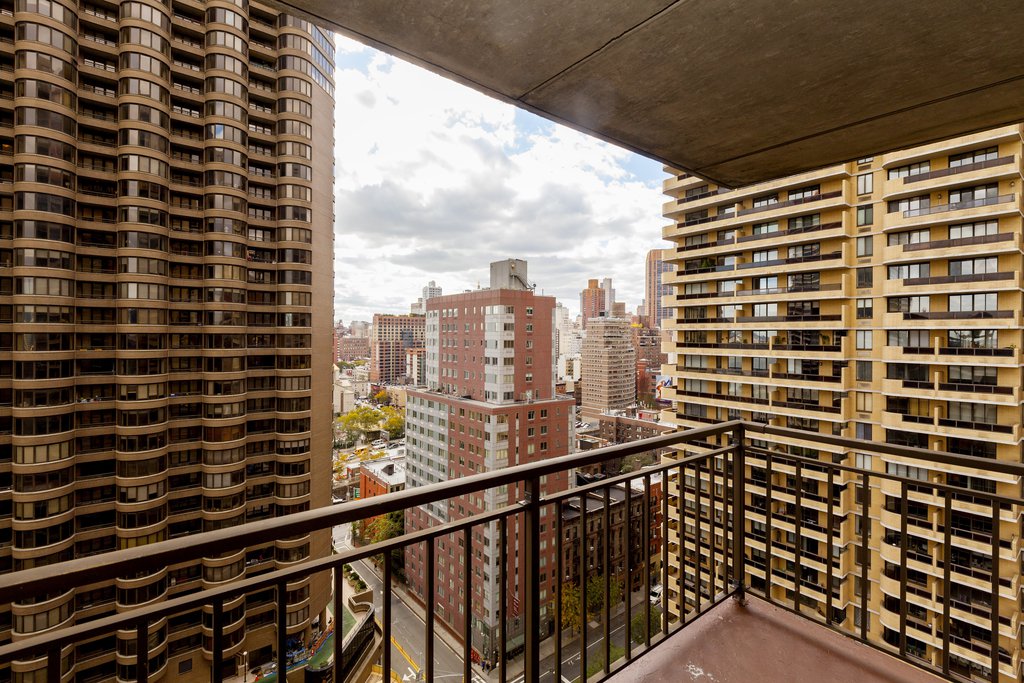 330 East 39th Street Murray Hill New York NY 10016