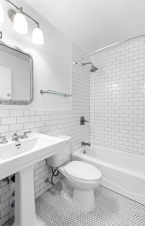 330 East 39th Street Murray Hill New York NY 10016