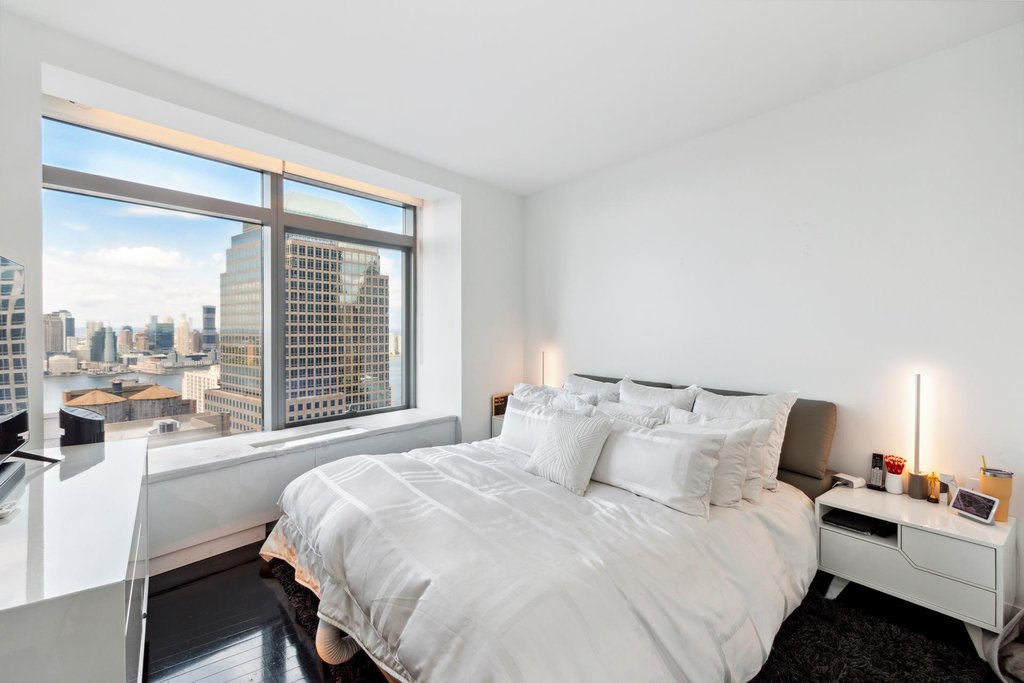 123 Washington Street, Unit 39A photo 3