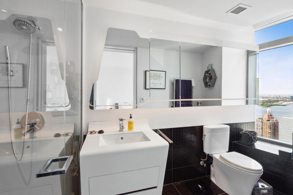 123 Washington Street, Unit 39A photo 5