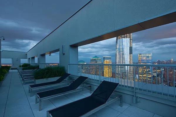 123 Washington Street, Unit 39A photo 6