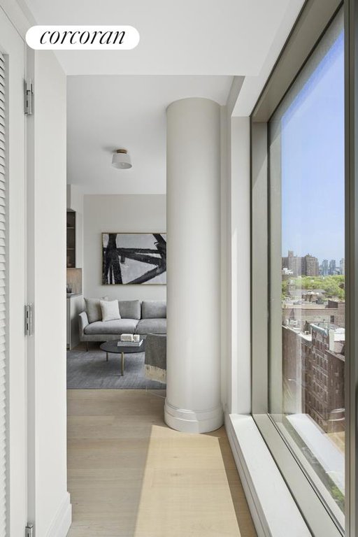222 East Broadway, Unit 9A photo 3