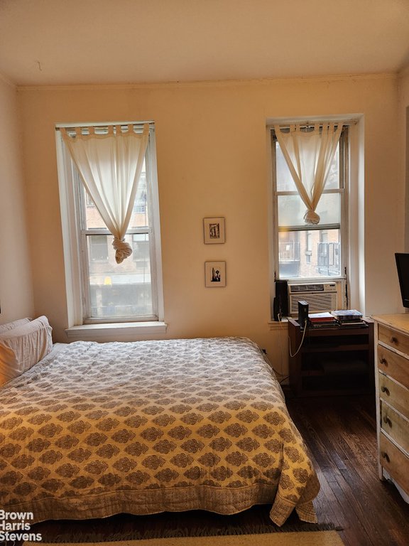212 East 13th Street, Unit 2C